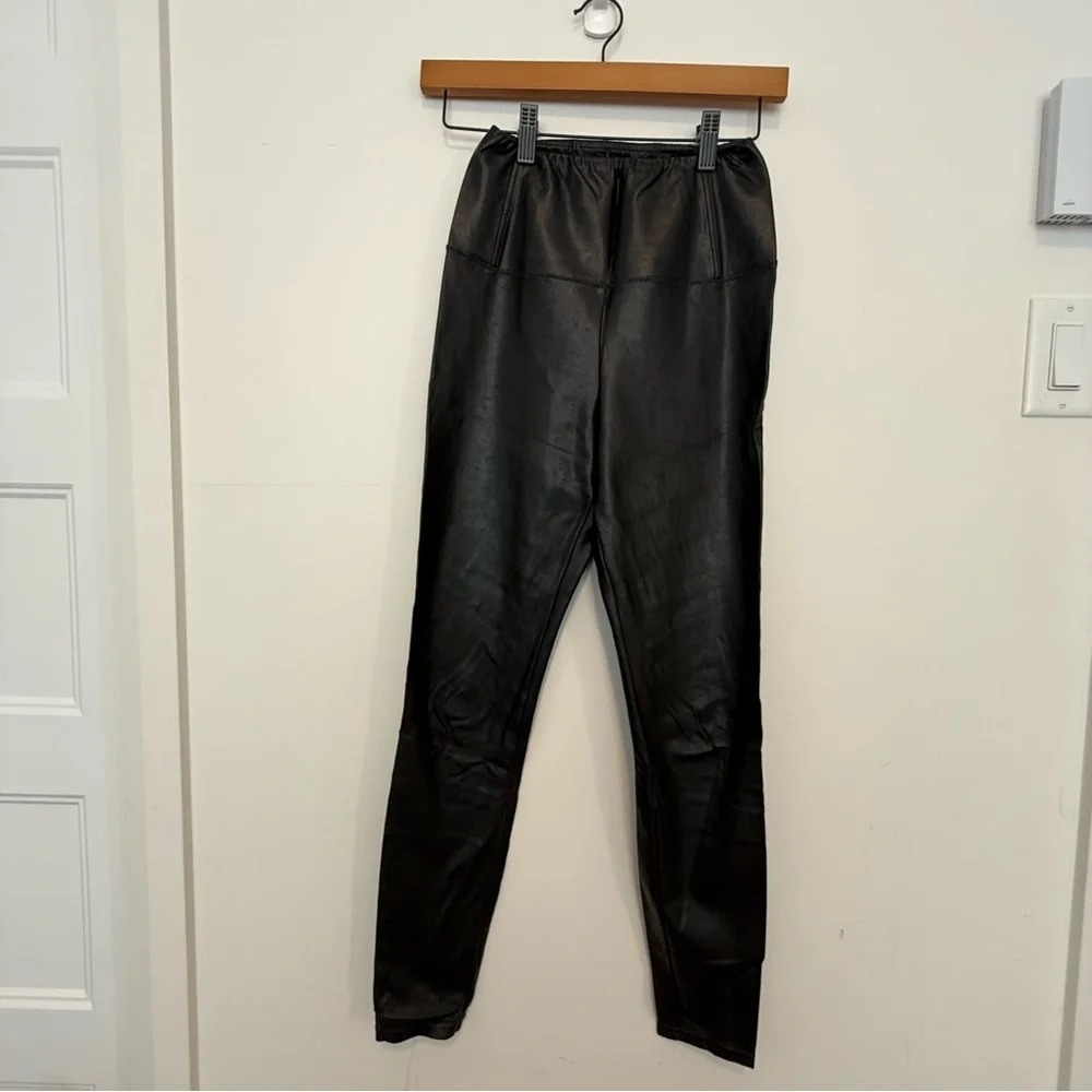 Aritzia Wilfred Daria Women's Black Faux Leather Pants XS - Picture 9 of 10